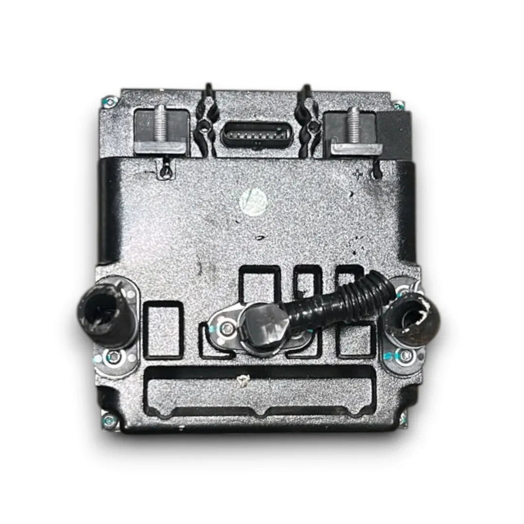 Dettaglio Batteria mild hybrid 48 V Audi Q5 Sportback GUN dal 2024 OEM 8B3915105K - foto 2