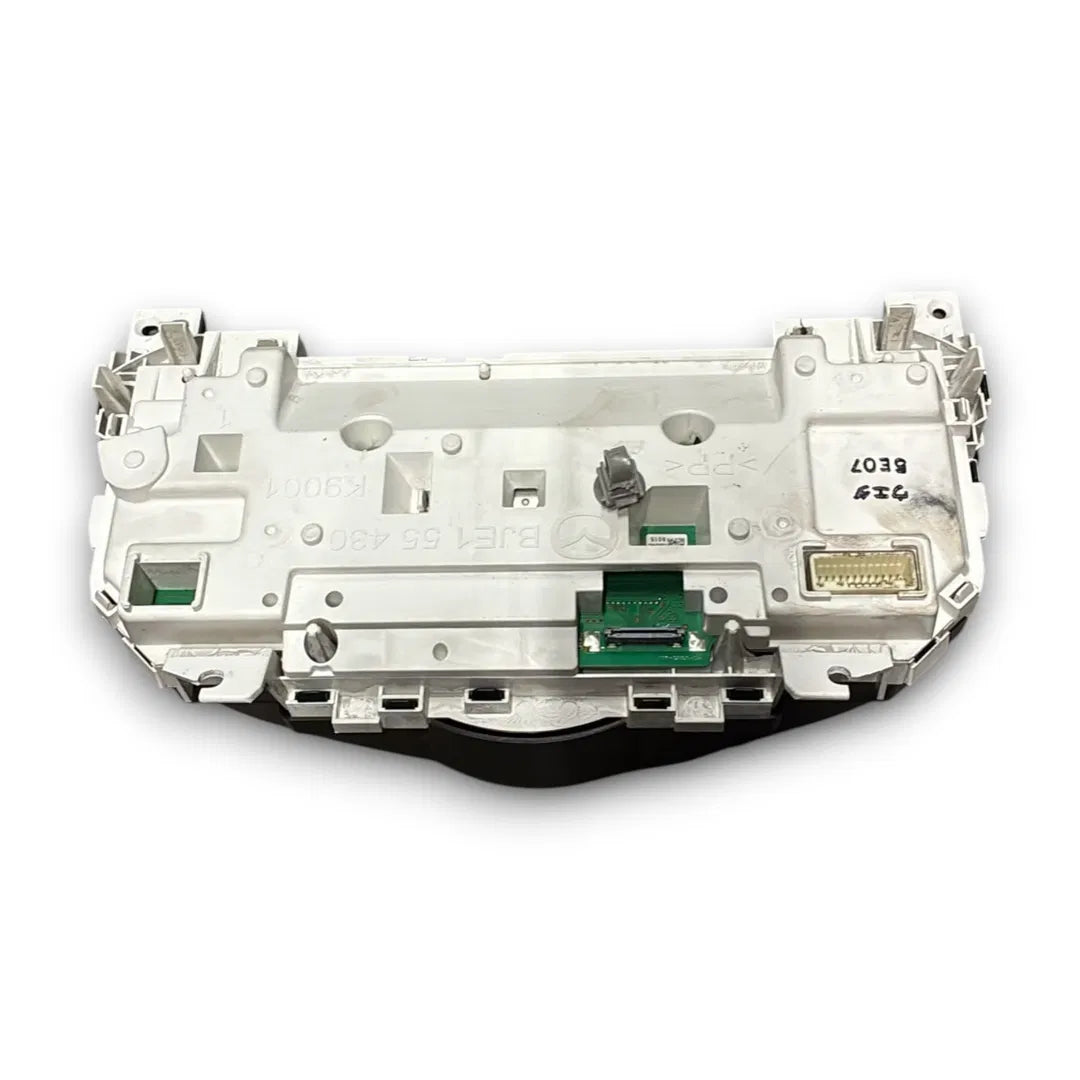 Dettaglio Quadro strumenti Mazda 3 dal 2013 - foto 2
