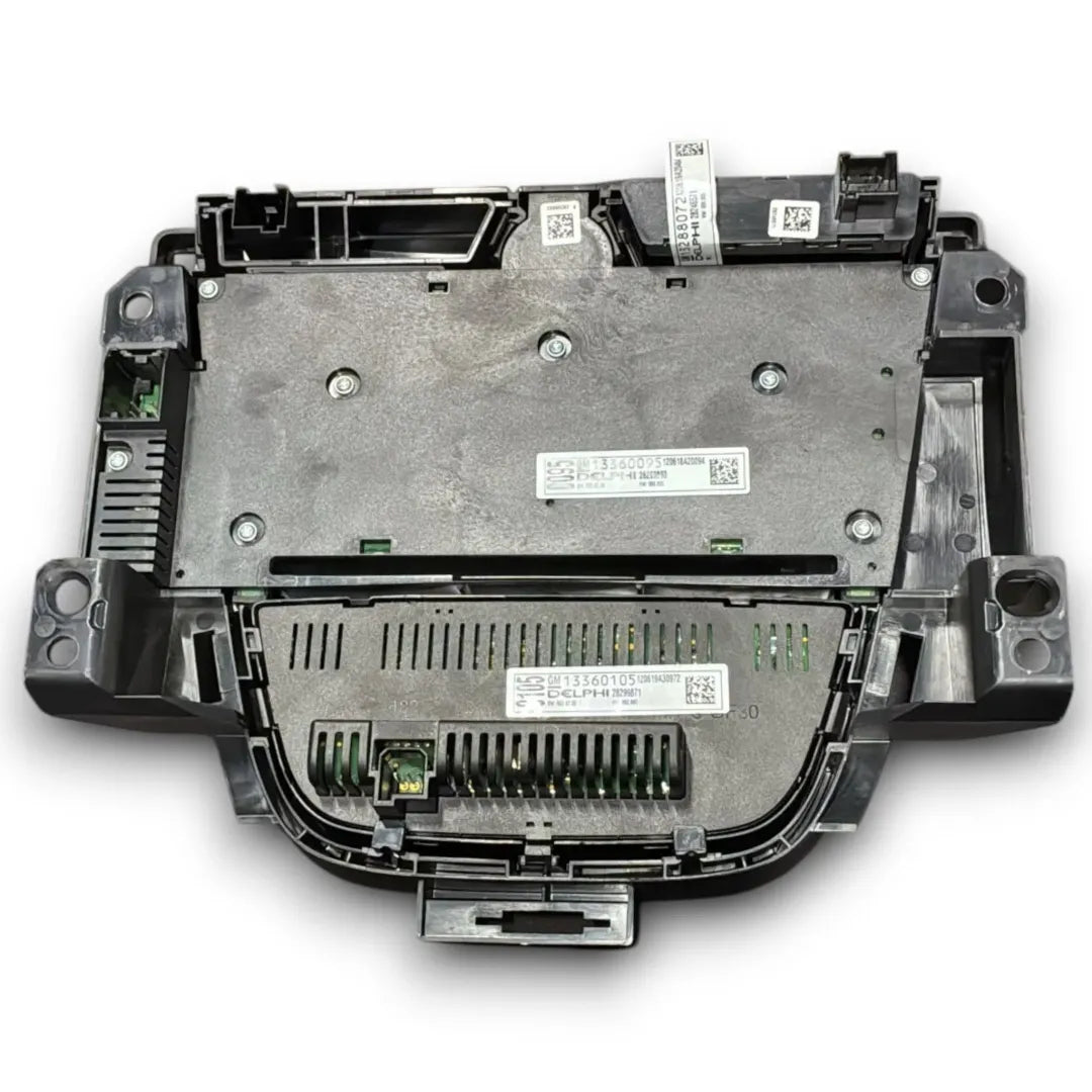 Dettaglio Autoradio Opel Astra J 2009–2018 OEM 13360095 - foto 2