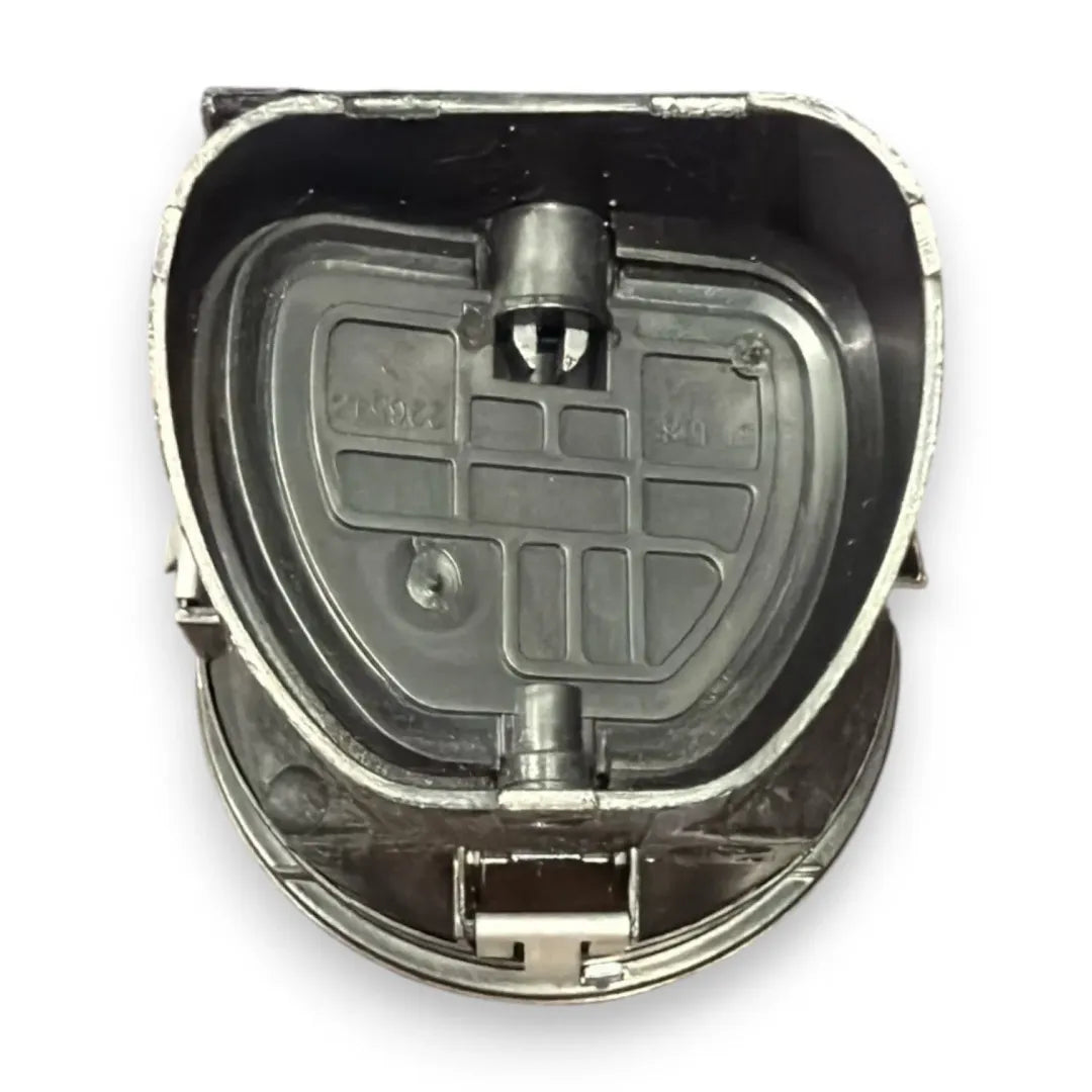 Dettaglio Bocchetta aria laterale cruscotto destra Lancia Delta OEM 735473438 - foto 2