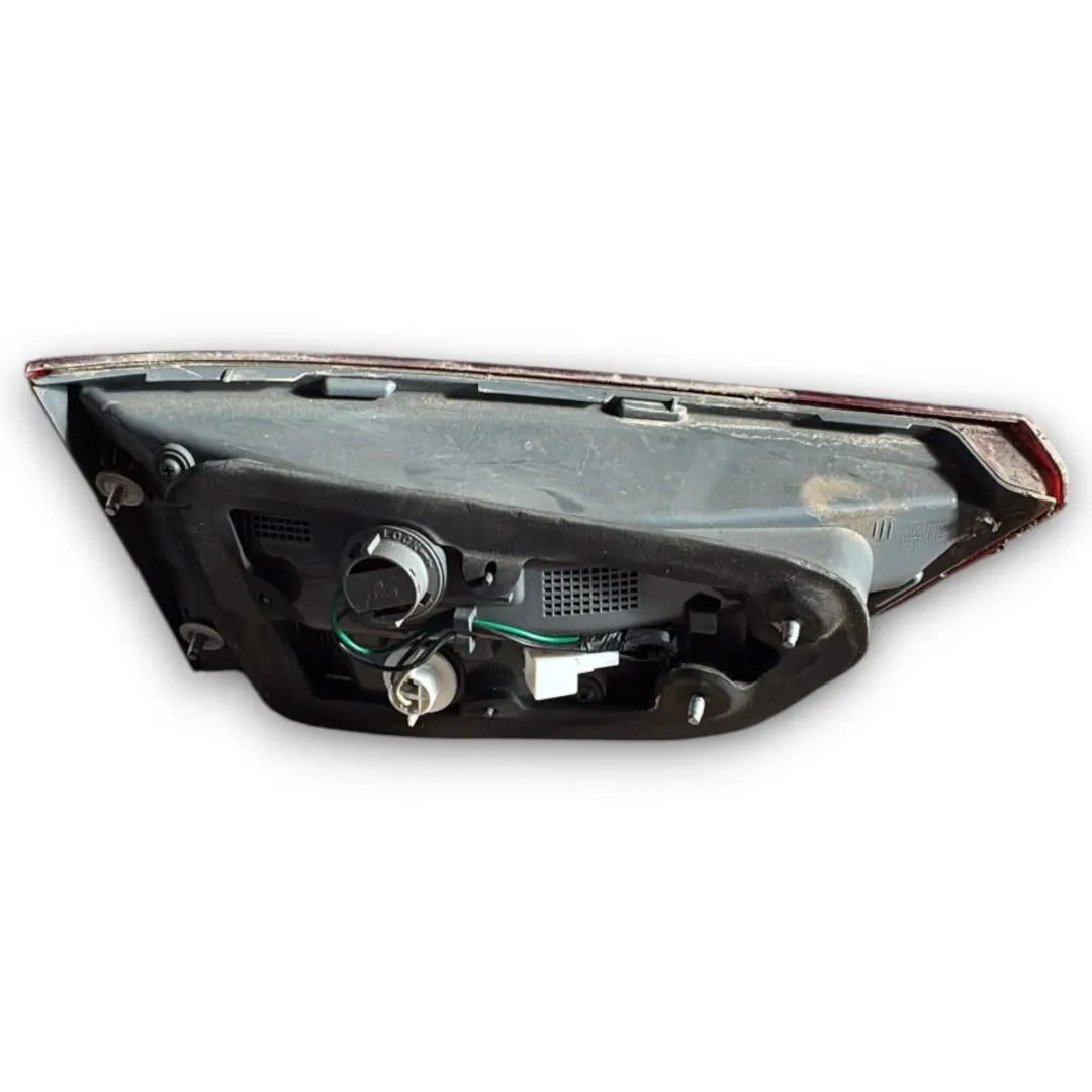 Dettaglio Fanale posteriore interno destro Hyundai ix20 2010–2015 OEM 92404-1K0 - foto 2