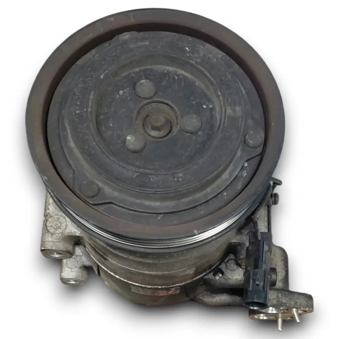Dettaglio Compressore clima Hyundai Getz 2002–2009 OEM 977011C150 - foto 2