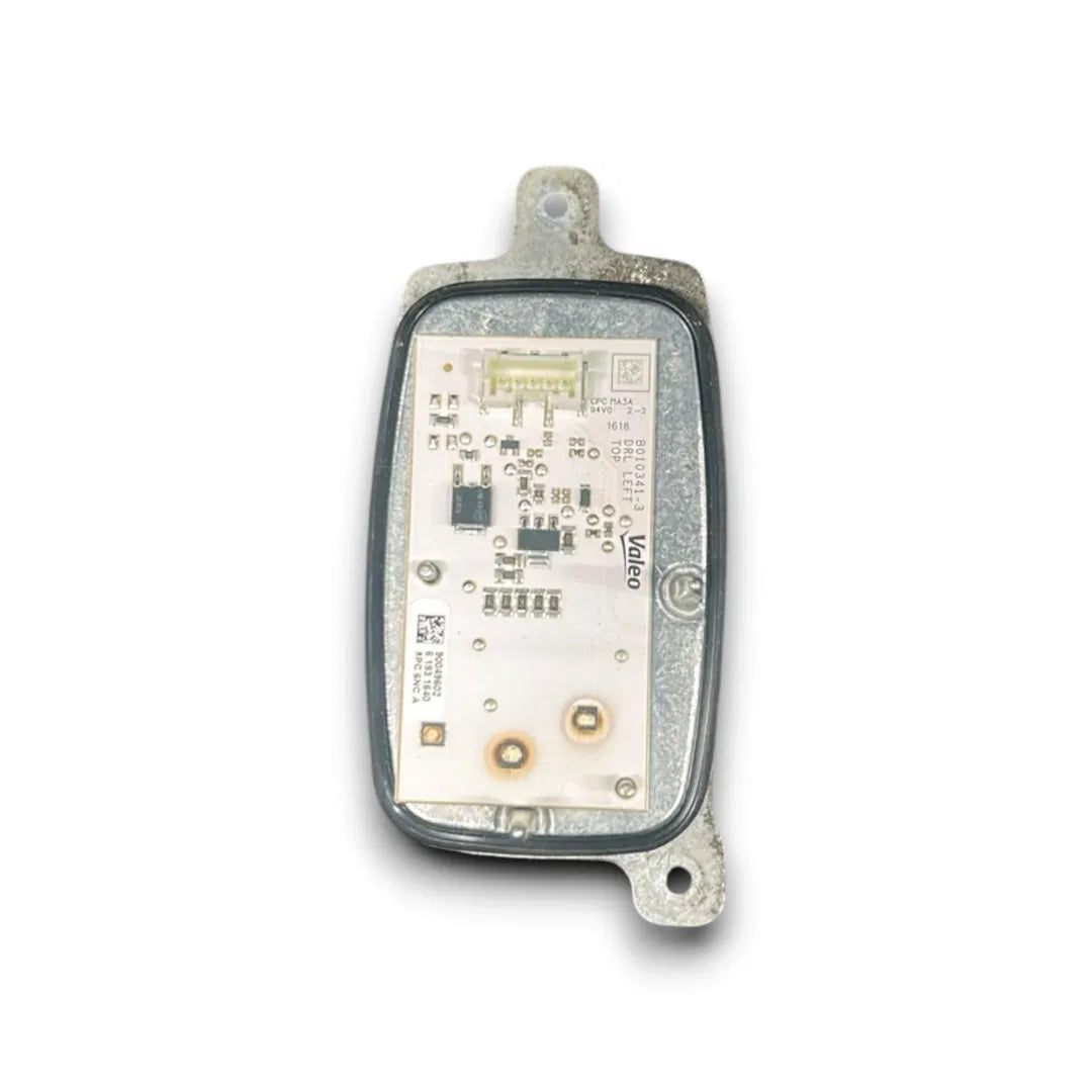 Dettaglio Centralina di controllo proiettori sinistra Renault Megane 2016–2021 cod. 90072332 - foto 2