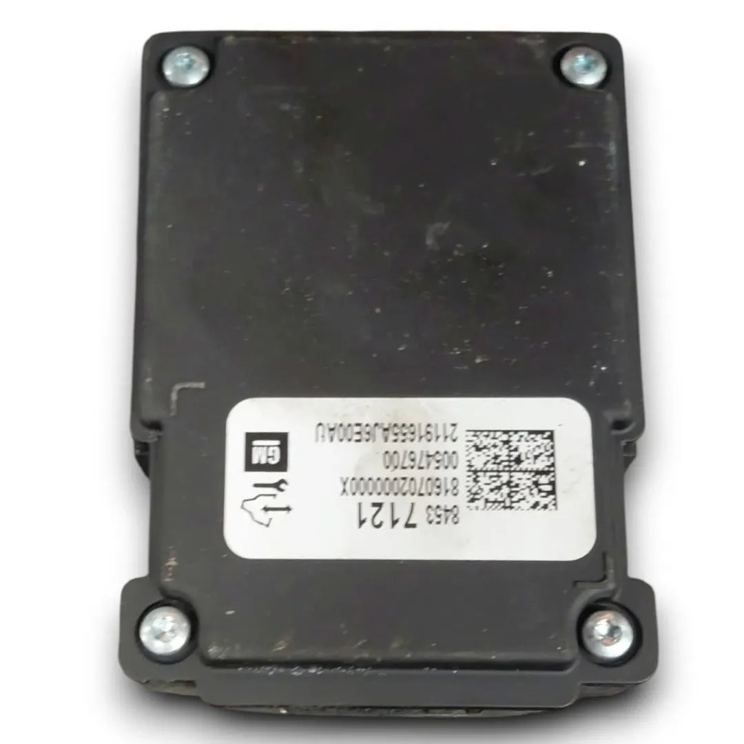 Dettaglio Telecamera anteriore Opel Insignia dal 2017 OEM 84537121 - foto 2