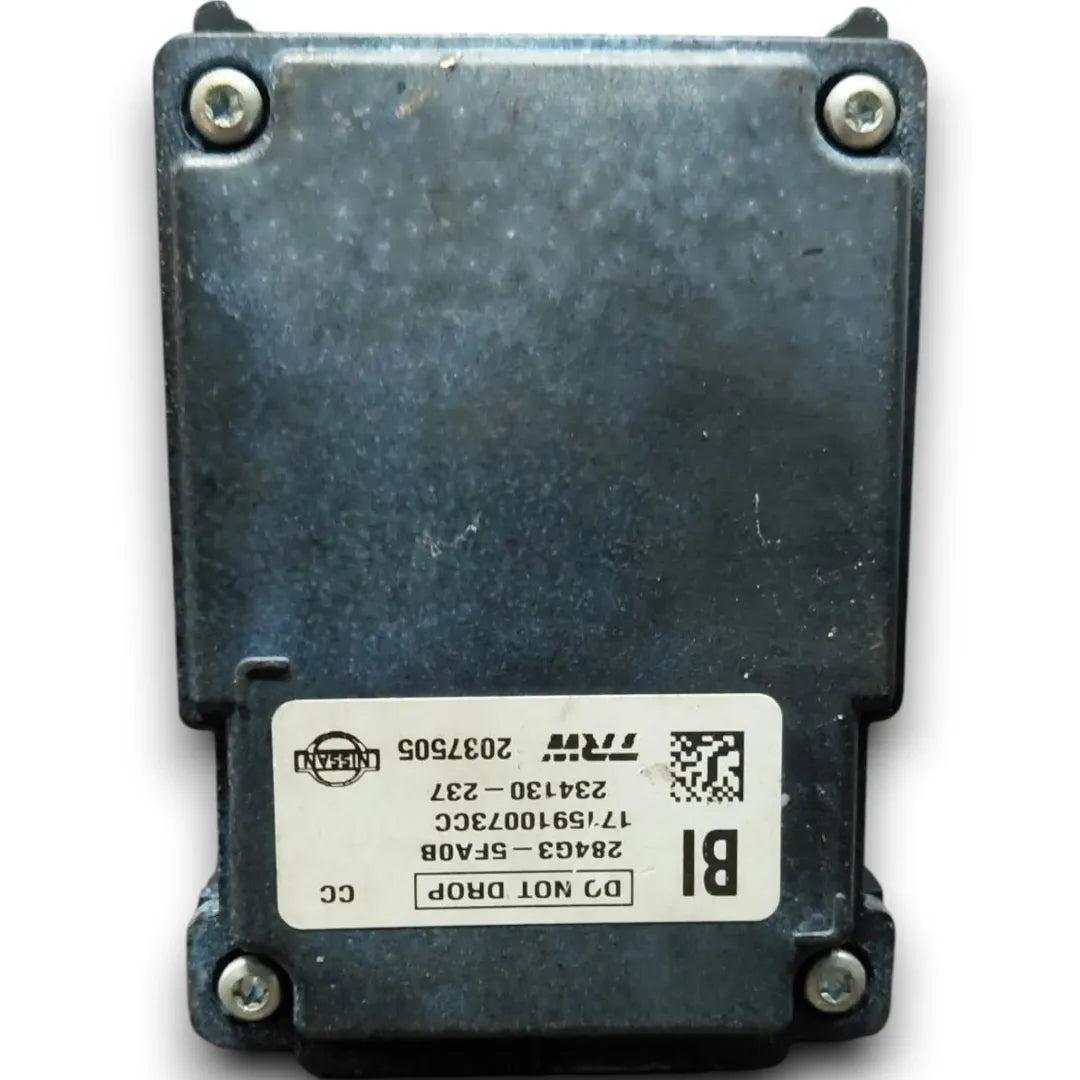 Dettaglio Telecamera anteriore Nissan Micra K14FR OEM 284F15FA2A - foto 2
