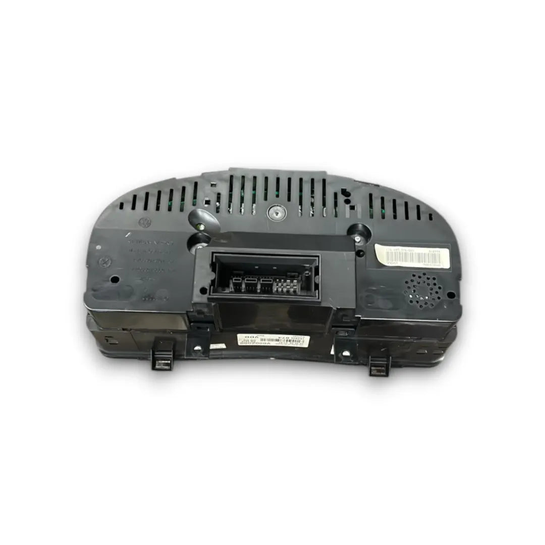 Dettaglio Quadro strumenti Volkswagen Golf 2003–2009 cod. 1K0920874 - foto 2