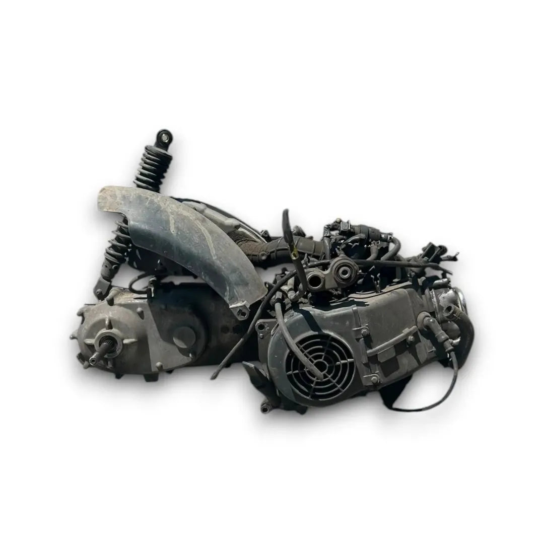 Dettaglio Motore completo Kymco People S 200 E2 codice BB60 - foto 2