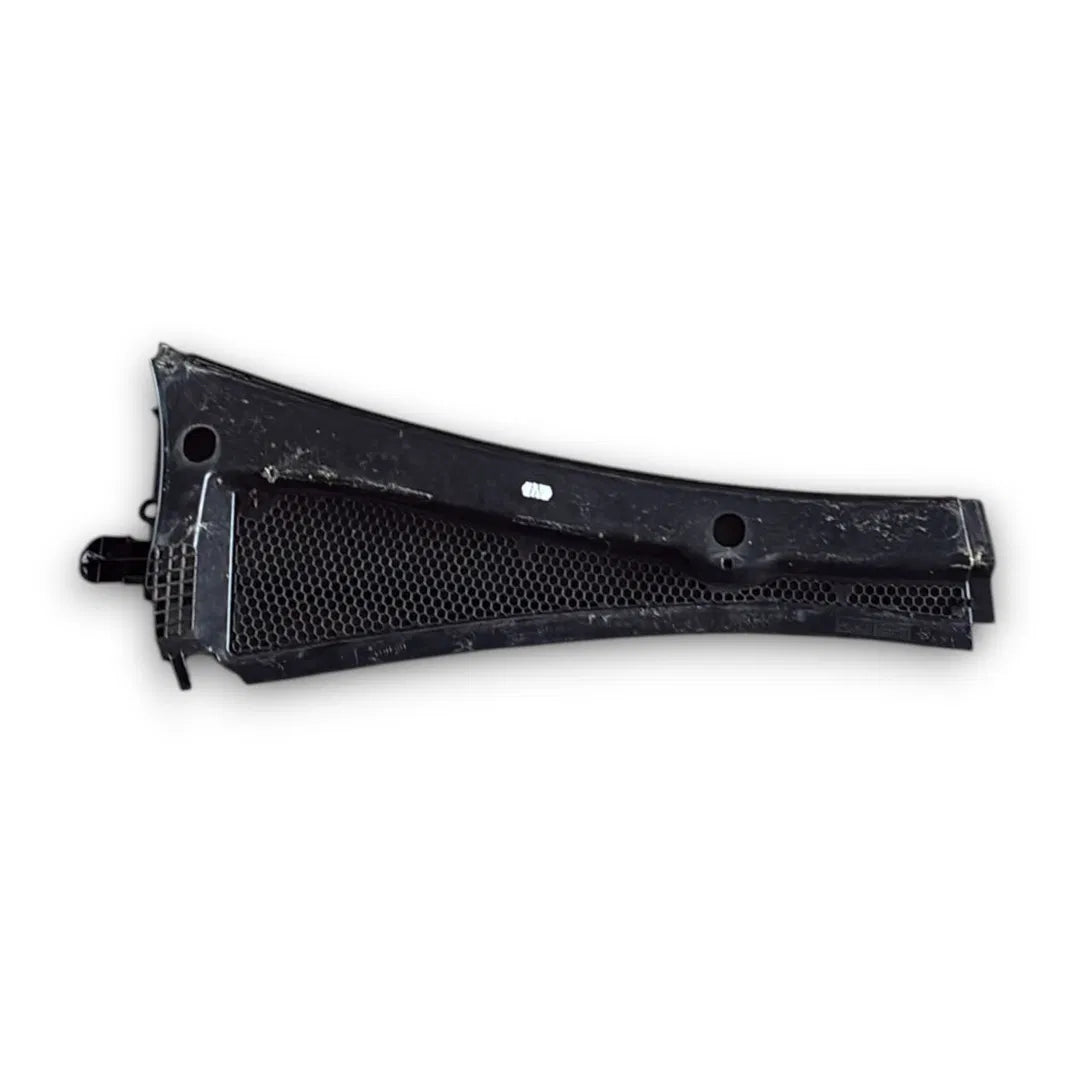 Dettaglio Griglia sottoparabrezza sinistra Peugeot 208 2015–2020 OEM 9673302777 - foto 2