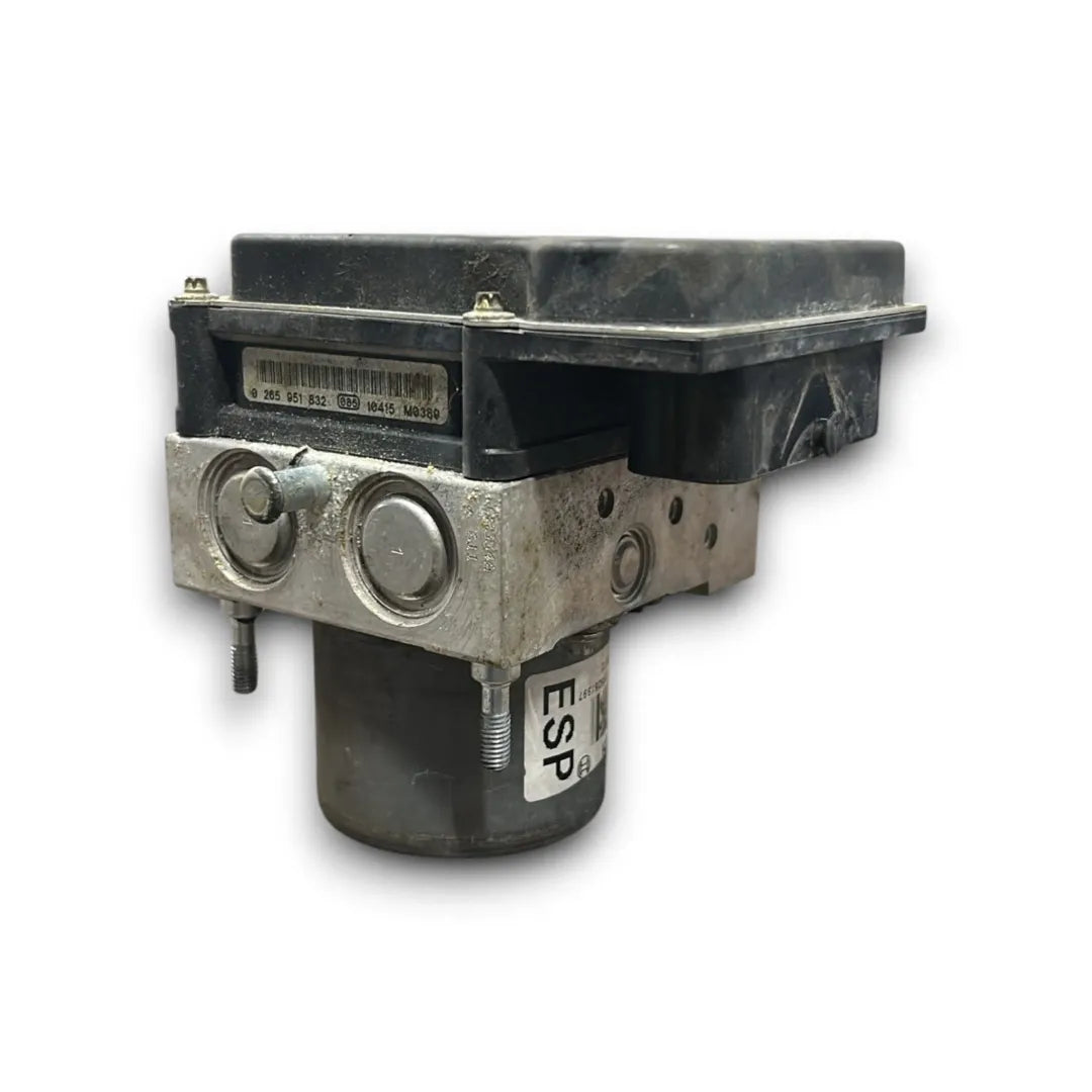 Dettaglio Pompa / gruppo idraulico ABS Fiat Punto EVO 3J cod. 51894801 - foto 2