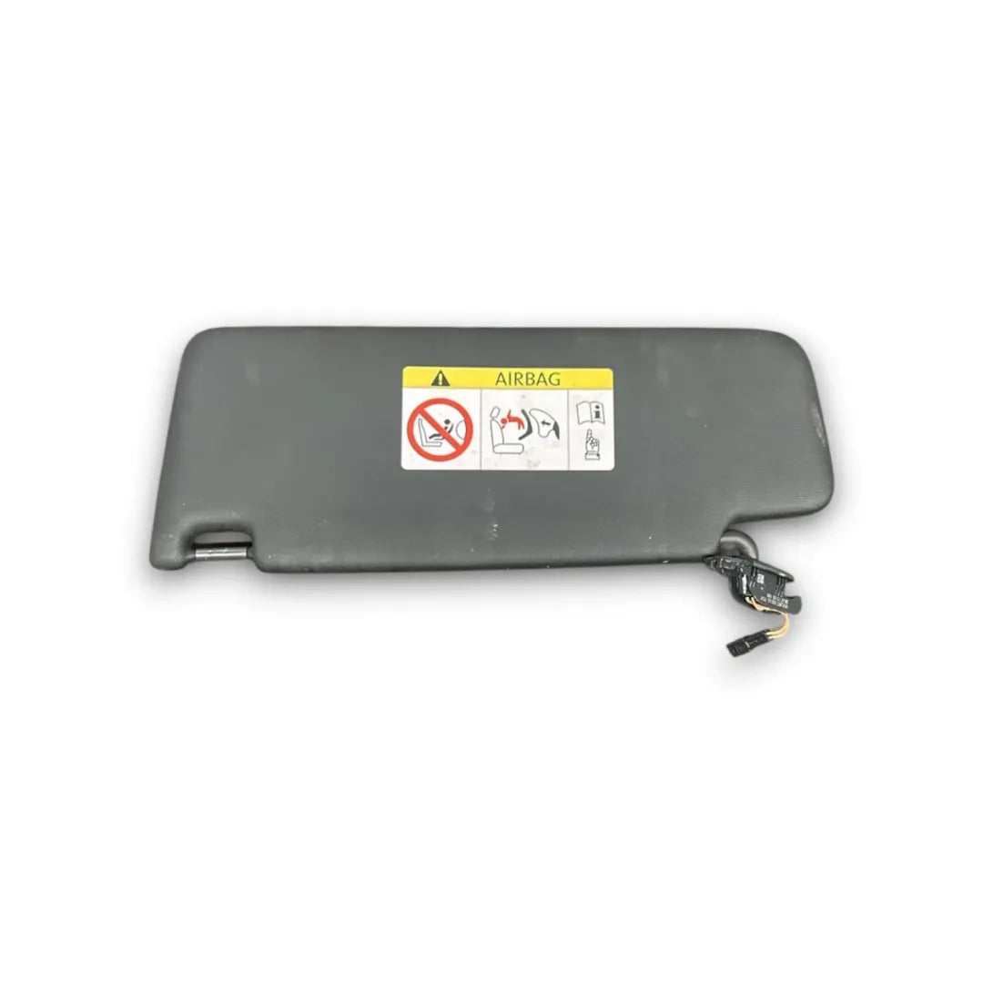 Dettaglio Aletta parasole parabrezza destra Audi Q5 OEM 8W0857552P7C0 - foto 2
