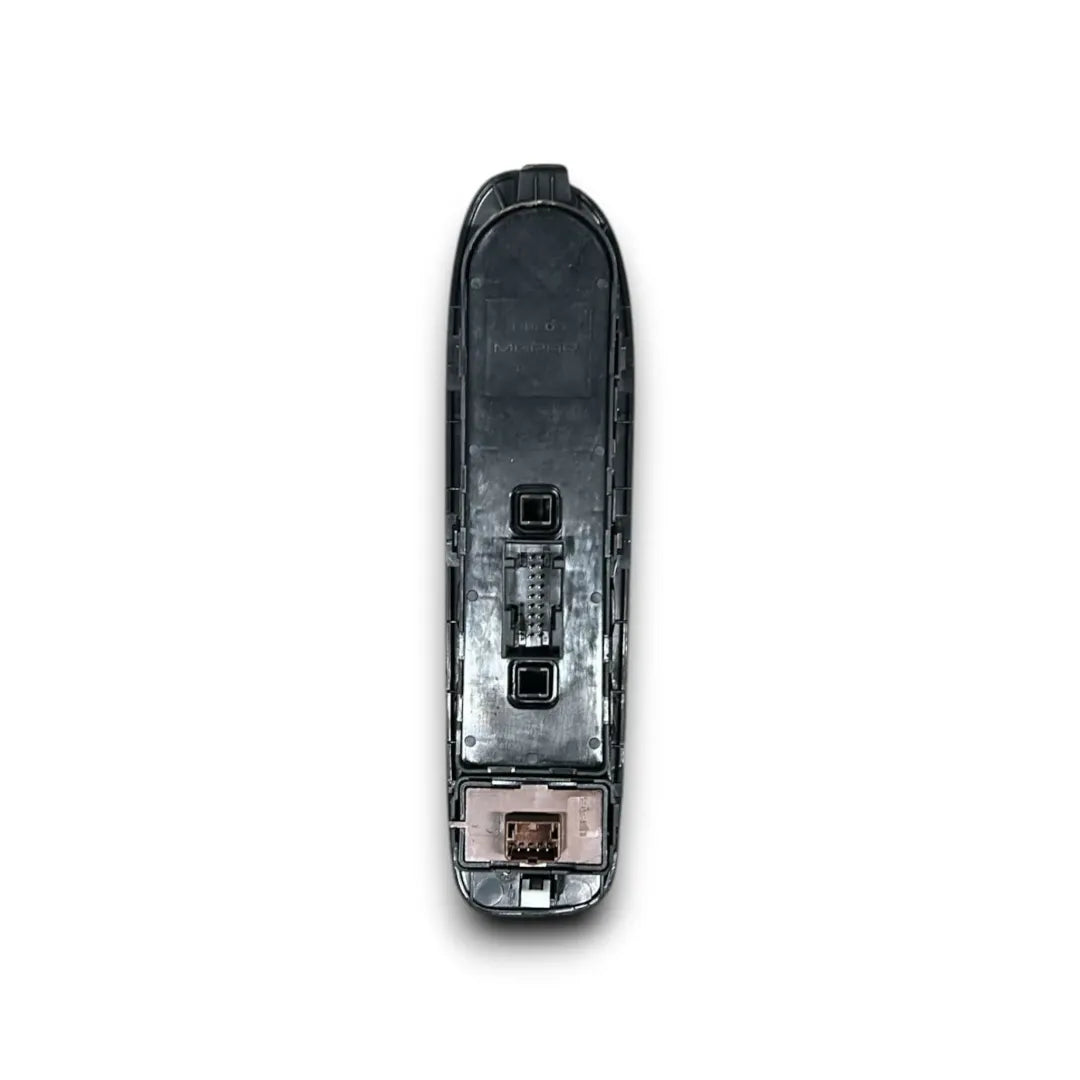 Dettaglio Blocco comando alzacristalli sinistro Jeep Compass cod. P6BZ28LXHAA - foto 2