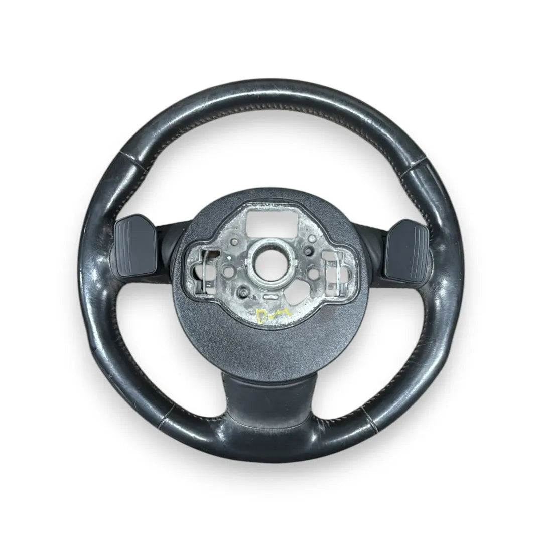 Dettaglio Volante di sterzo rivestito in pelle Audi A1 8X cod. 616428400 - foto 2