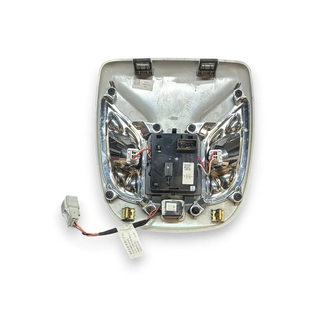Dettaglio Luce cortesia anteriore tetto Jeep Compass OEM 735769817 - foto 2