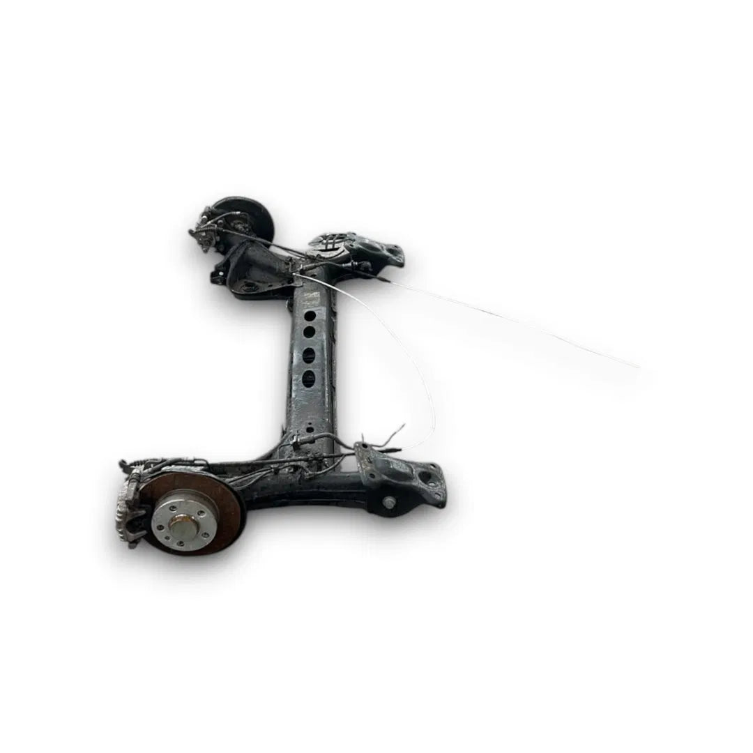 Dettaglio Assale posteriore Volkswagen Taigo dal 2021 OEM 2Q0501053CM - foto 2