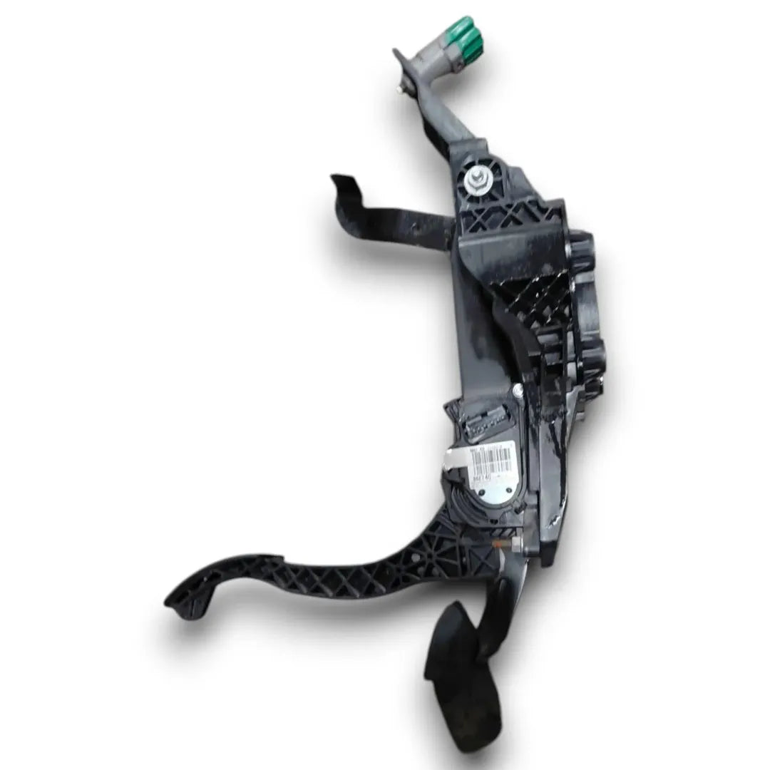Dettaglio Pedaliera completa Peugeot Expert Furgone 4ª Serie dal 2016 cod. 86ET40 - foto 2