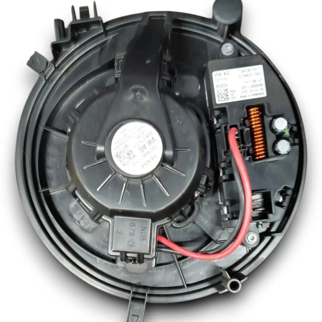 Dettaglio Ventola abitacolo Skoda Octavia dal 2020 OEM 5Q0907521 - foto 2