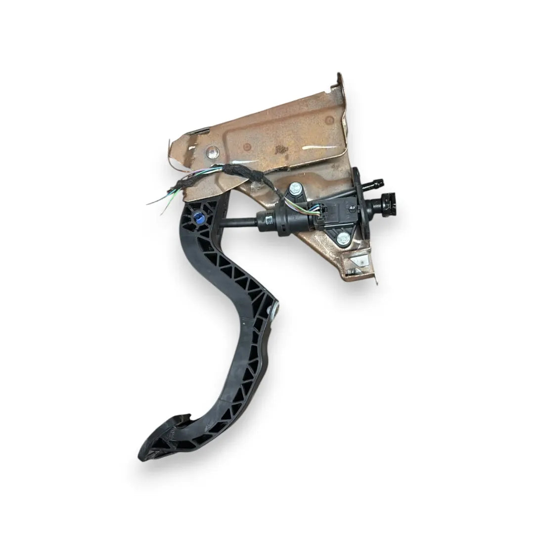 Dettaglio Pedale frizione Volkswagen UP 1S OEM 1S1721059Q - foto 2