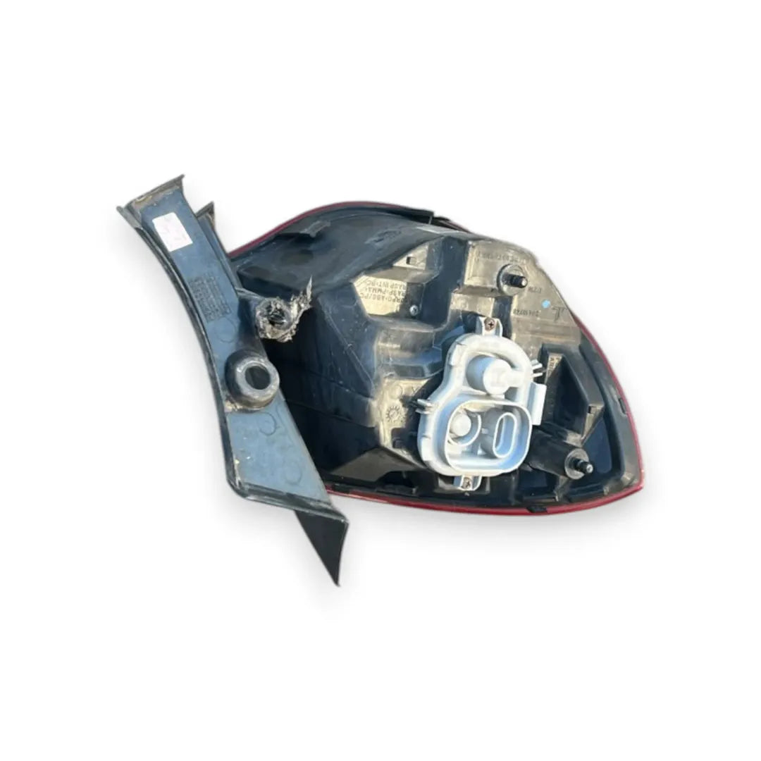 Dettaglio Fanale posteriore esterno destro Alfa Romeo Giulietta 2010–2013 OEM 50513612 - foto 2