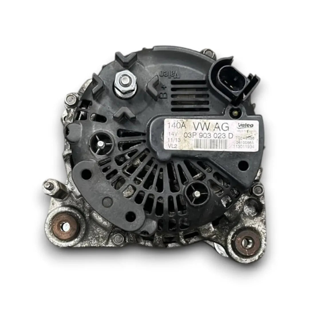 Dettaglio Alternatore Volkswagen Polo 6R OEM 03P903023D - foto 3