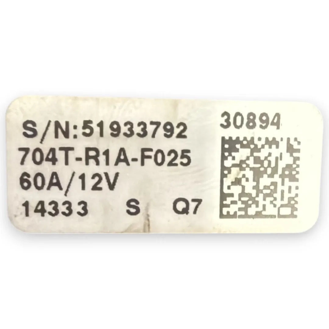 Dettaglio Scatola fusibili Mercedes-Benz Classe B T246 cod. 704T-R1A-F025 - foto 3
