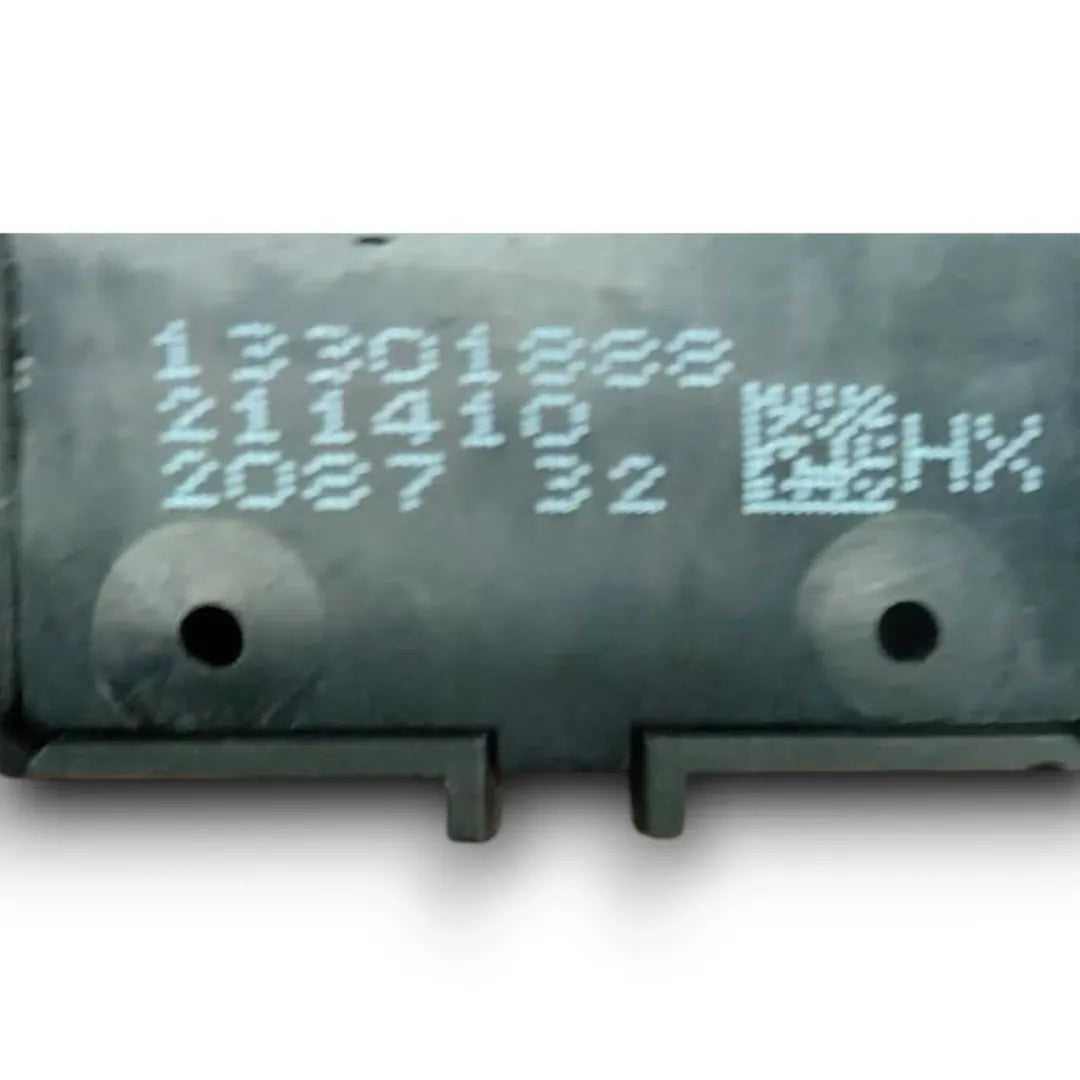 Dettaglio Interruttore alzacristallo anteriore Opel Meriva B dal 2010 OEM 13301886 - foto 3