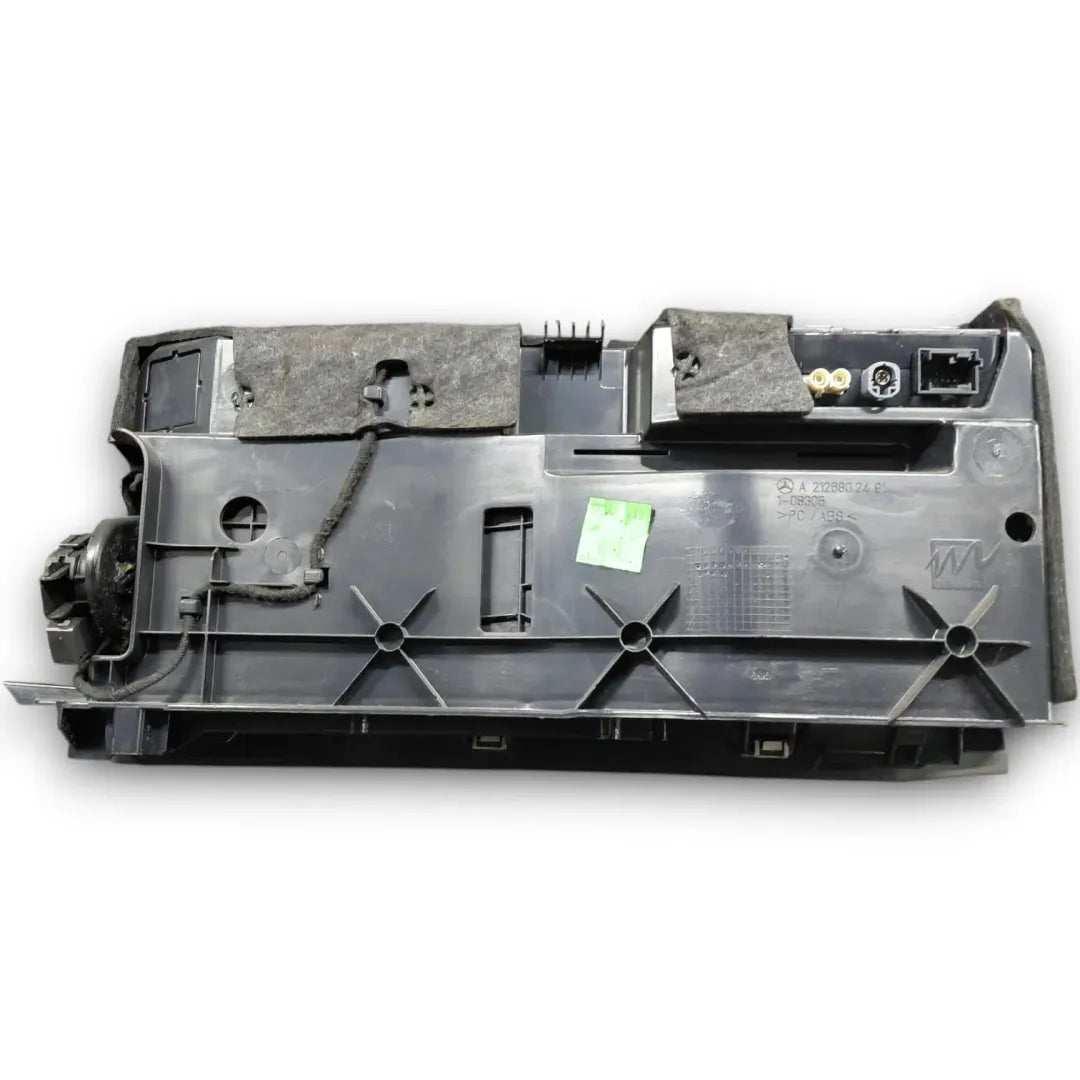Dettaglio Cassetto portaoggetti Mercedes-Benz Classe E W/S212 dal 2009 OEM A2126800291 - foto 3