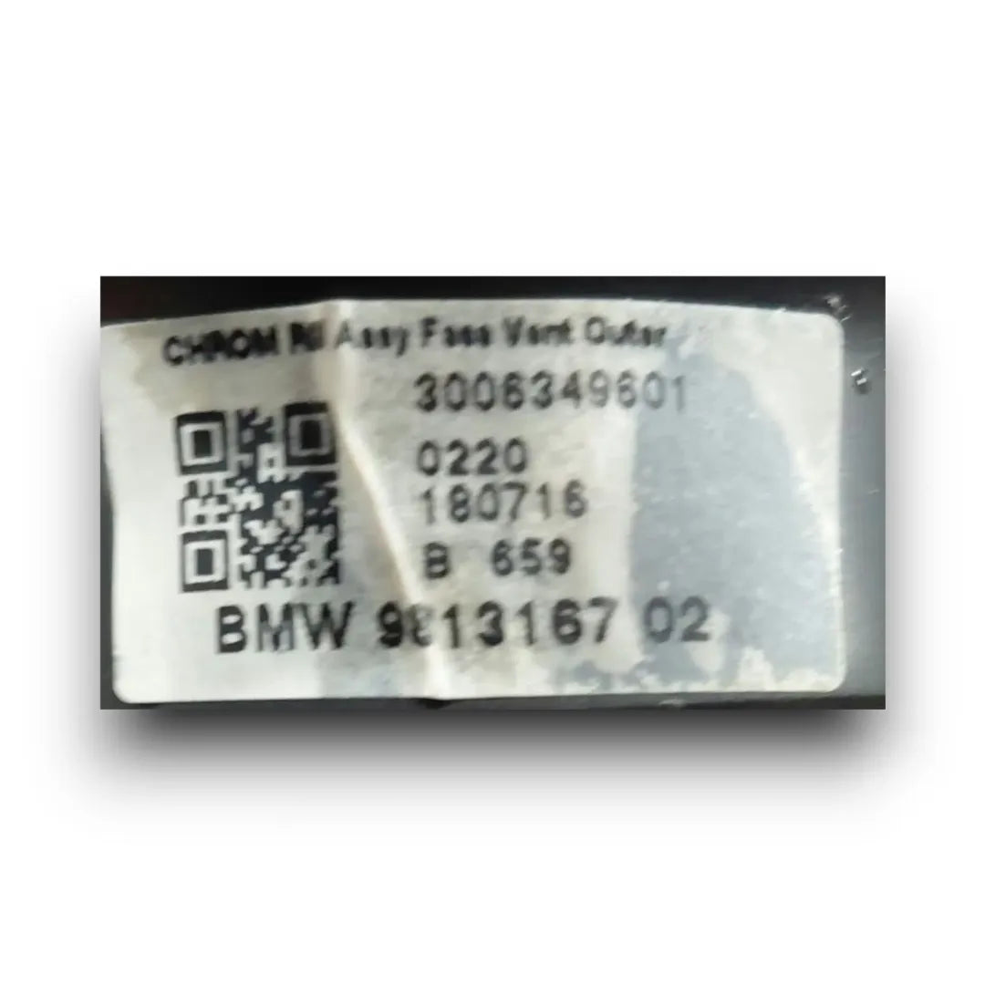 Dettaglio Bocchetta aria centrale cruscotto sinistra MINI Countryman R60 cod. 981316702 - foto 3