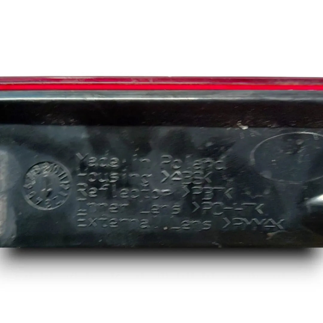 Dettaglio Fanale posteriore esterno sinistro Opel Astra P10 OEM 13319949 - foto 3
