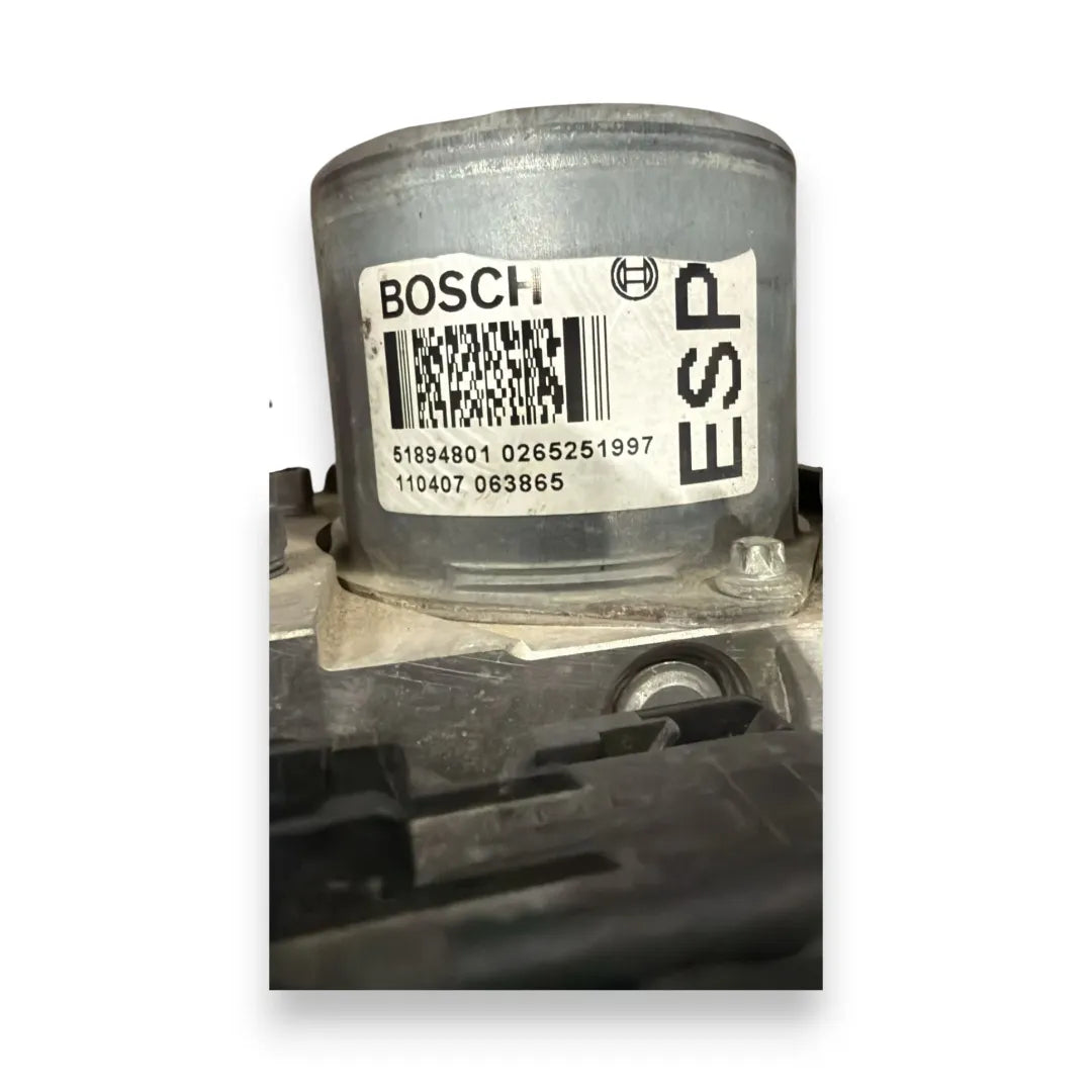 Dettaglio Pompa / gruppo idraulico ABS Fiat Grande Punto 3X cod. 51894801 - foto 3