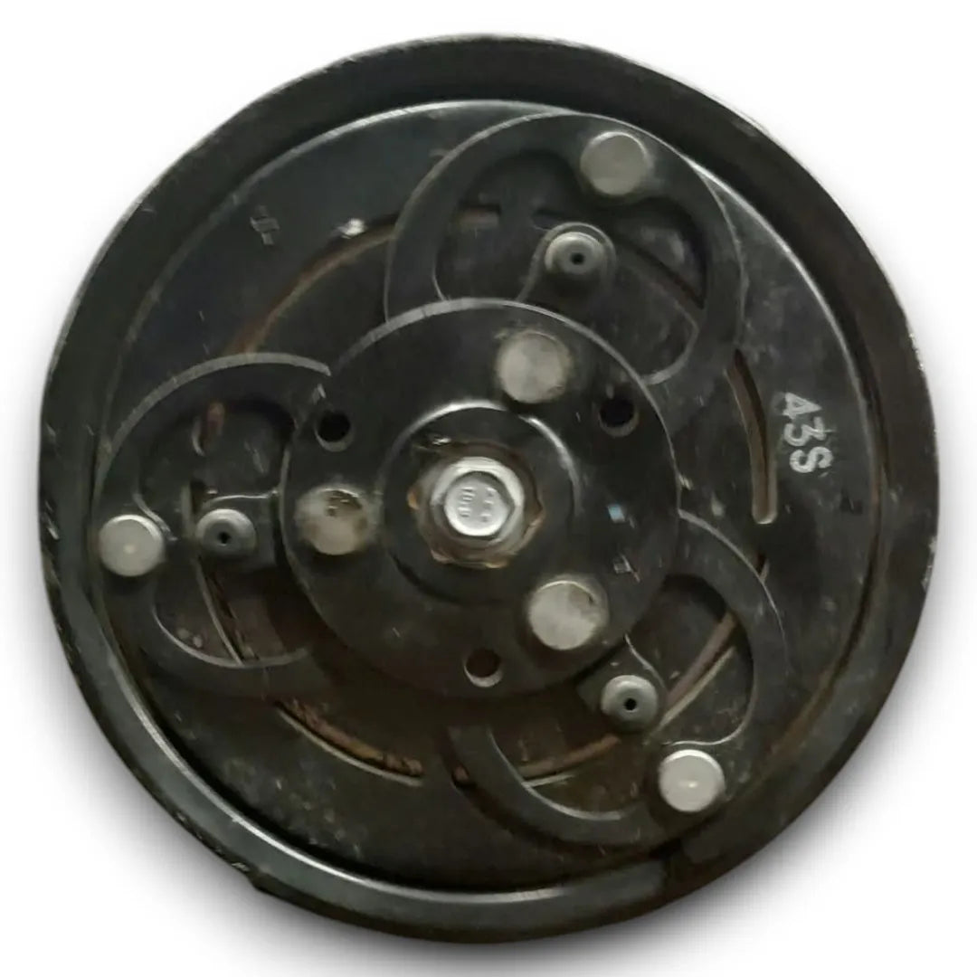 Dettaglio Compressore clima Renault Clio 4ª Serie 2012–2016 OEM 926009582R - foto 3