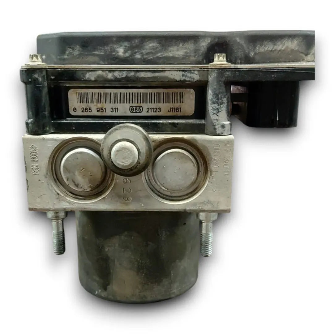 Dettaglio Pompa ABS Fiat Sedici 2006–2011 cod. 0265951311 - foto 3