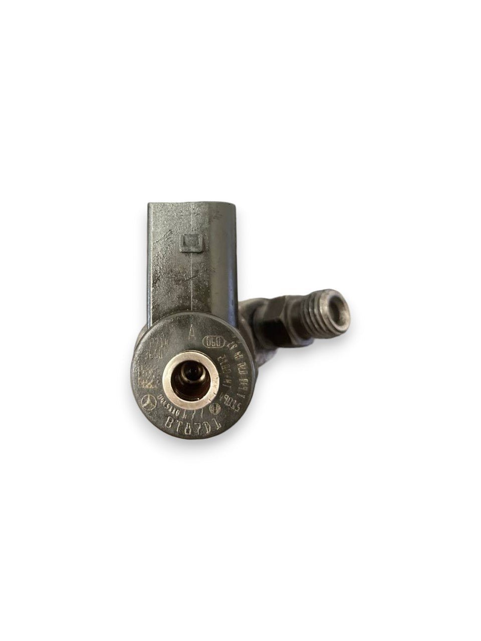 Bosch Injector Mercedes - Benz Class C W203 / Mercedes - Benz Class E W211 2.2 Diesel (2002 TO 2007) code: 044511017787 / A64607004 - F&P CRASH SRLS - Used Parts