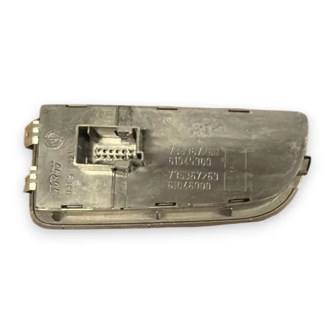 Dettaglio Interruttore comando luci Fiat Grande Punto 2005–2008 OEM 735604109 - foto 2