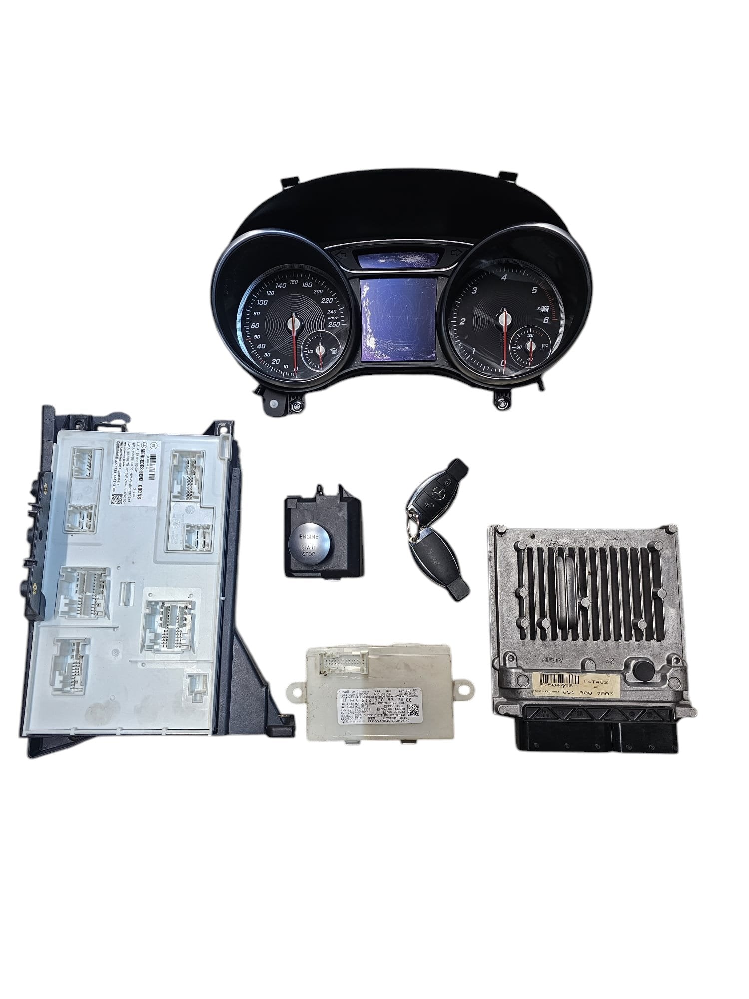 Key Kit / Ignition Mercedes CLA W117 (2013 - 2019) Engine Code: 651930 - F&P CRASH SRLS - Used Parts