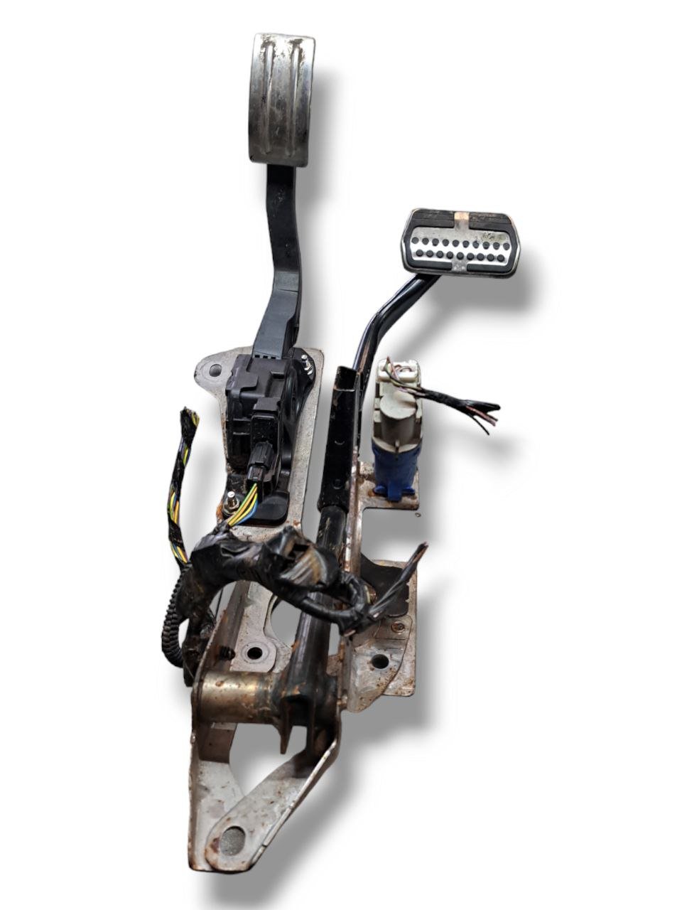 Kit pedaliera freno+ acceleratore Ford Kuga (2018) COD: HV619F836AA - F&P CRASH SRLS - Ricambi Usati
