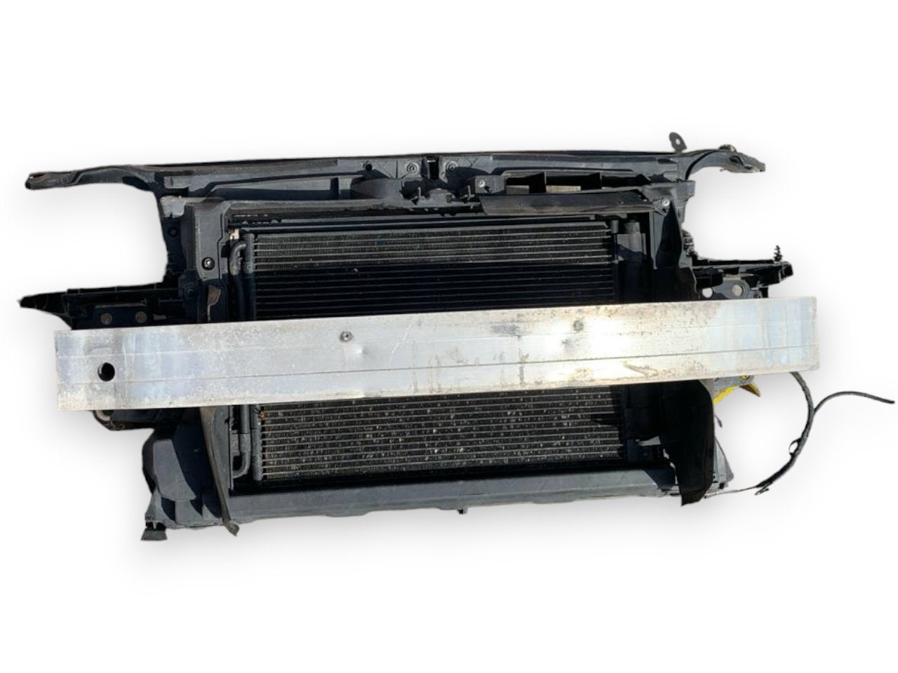 Kit Radiatori calandra Volkswagen Golf 5 - 2.0 Diesel (2006) - F&P CRASH SRLS - Ricambi Usati