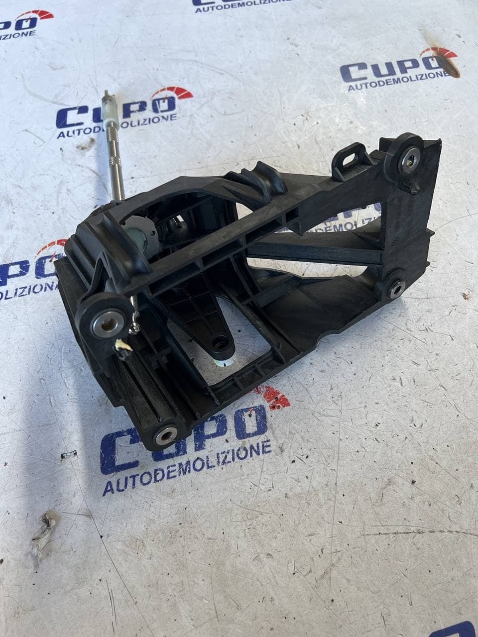 Leva cambio + Lacci Renault Twingo III 2015 1.0 sce 71 cv - F&P CRASH SRLS - Ricambi Usati