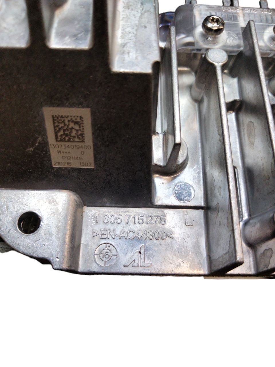 Left daytime running light LED circulation for Peugeot 308 (2013>) code 1305715275L - F&P CRASH SRLS - Used Parts