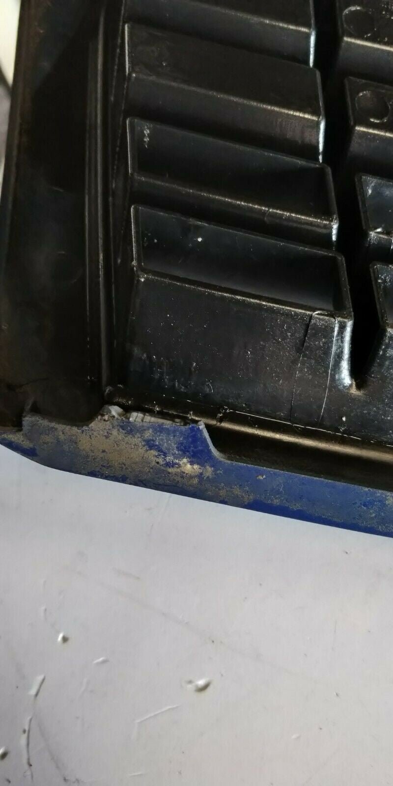 Mascherina Griglia Paraurti Completa Fiat Doblò 735482023 - F&P CRASH SRLS - Ricambi Usati