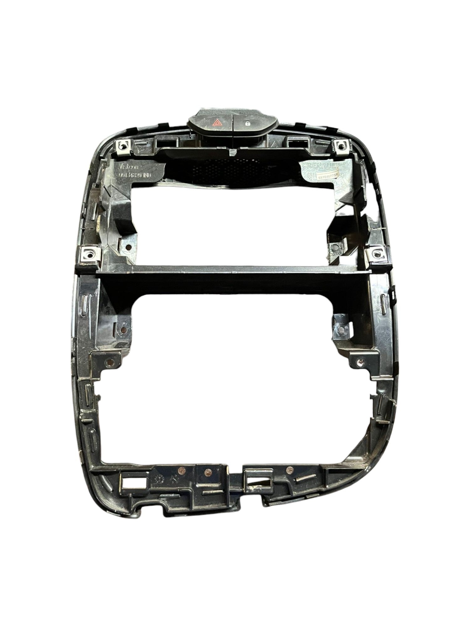 Center radio frame / trim Renault Clio IV (2012 - 2019) code 681046679R + emergency button + door lock button - F&P CRASH SRLS - Used Parts