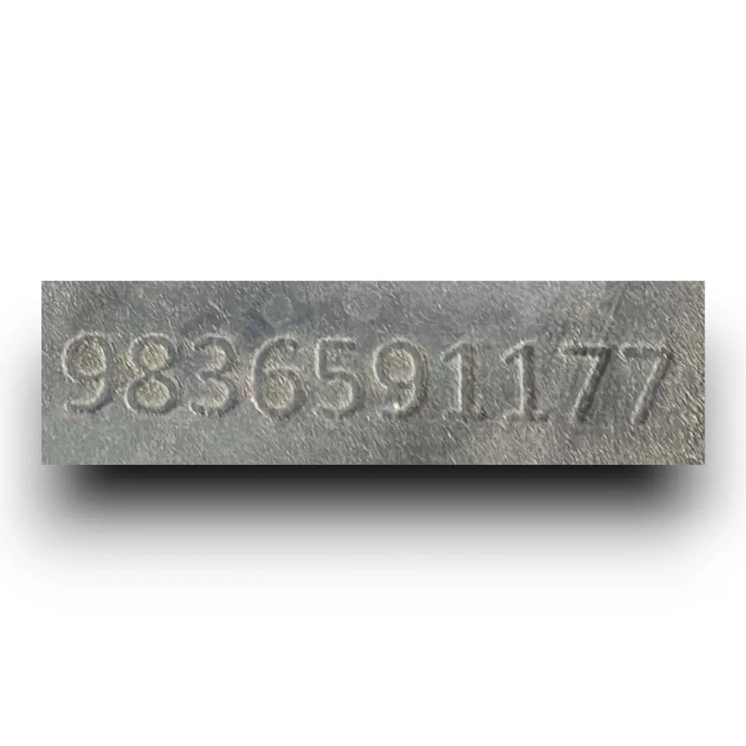 Modanatura arco passaruota posteriore destra Peugeot 2008 2019–2023 cod. 9836591177 - F&P CRASH SRL - Ricambi Usati