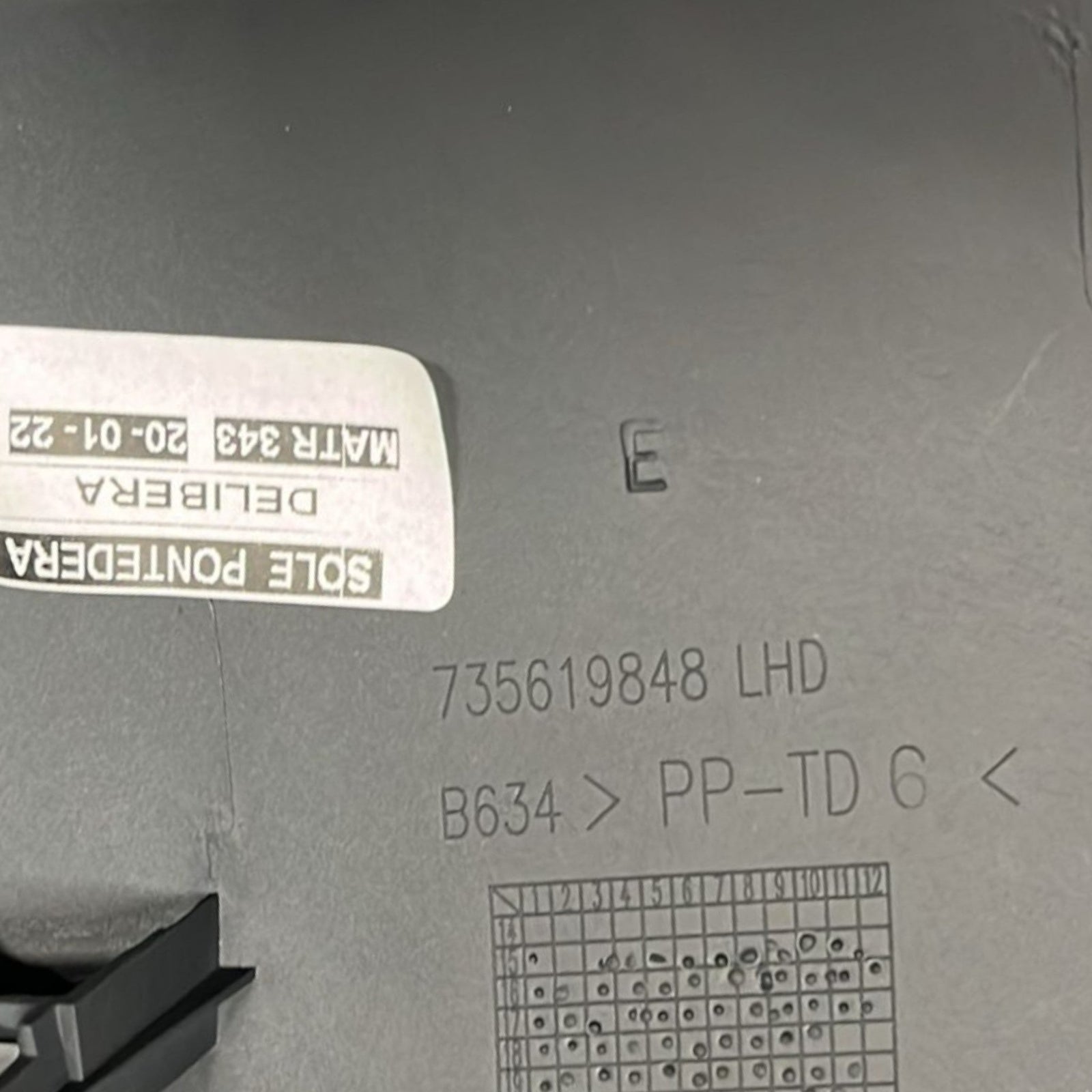 Modanatura Cruscotto Centrale Fiat 500 Abarth (595) cod:735619848 (2018 >) - F&P CRASH SRLS - Ricambi Usati