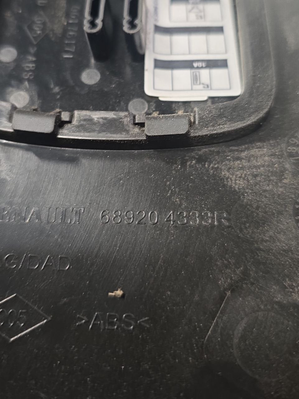 MODANATURA CRUSCOTTO DESTRA + ATTIVAZIONE AIRBAG RENAULT KADJAR Cod : 689204333R (2015 - 2022) - F&P CRASH SRLS - Ricambi Usati