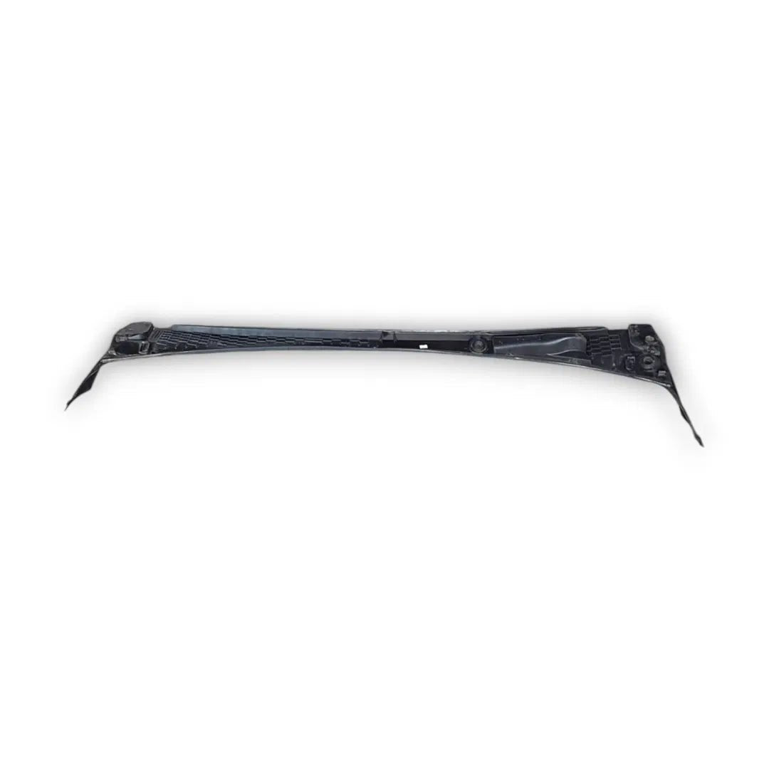 Modanatura gocciolatoio Renault Megane 4ª Serie 2016–2021 OEM 668115544R - F&P CRASH SRL - Ricambi Usati