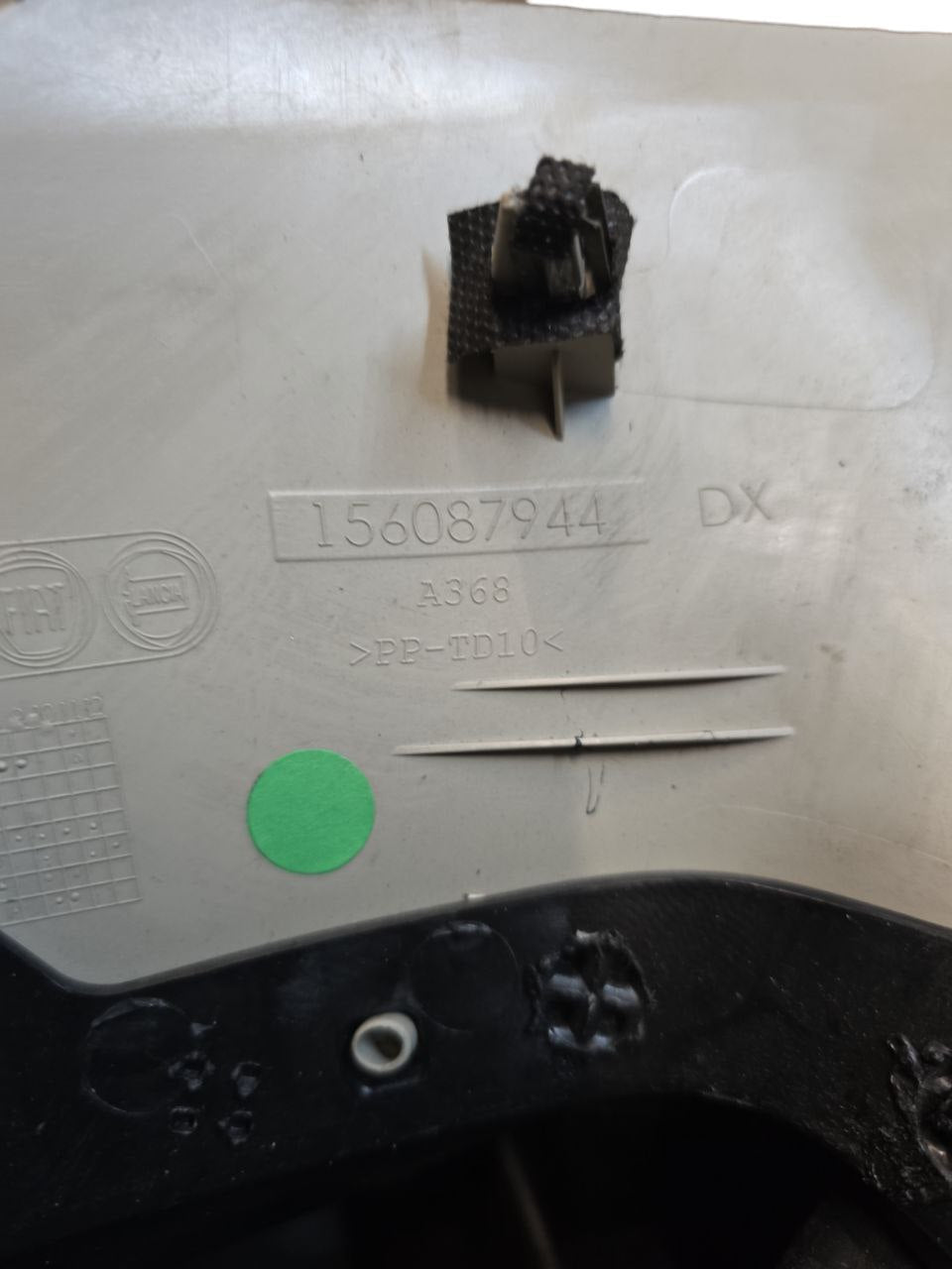 INTERNAL TRIM RIGHT PILLAR ALFA ROMEO MITO (2008 - 2013) Cod: 156087944 - F&P CRASH SRLS - Used Parts