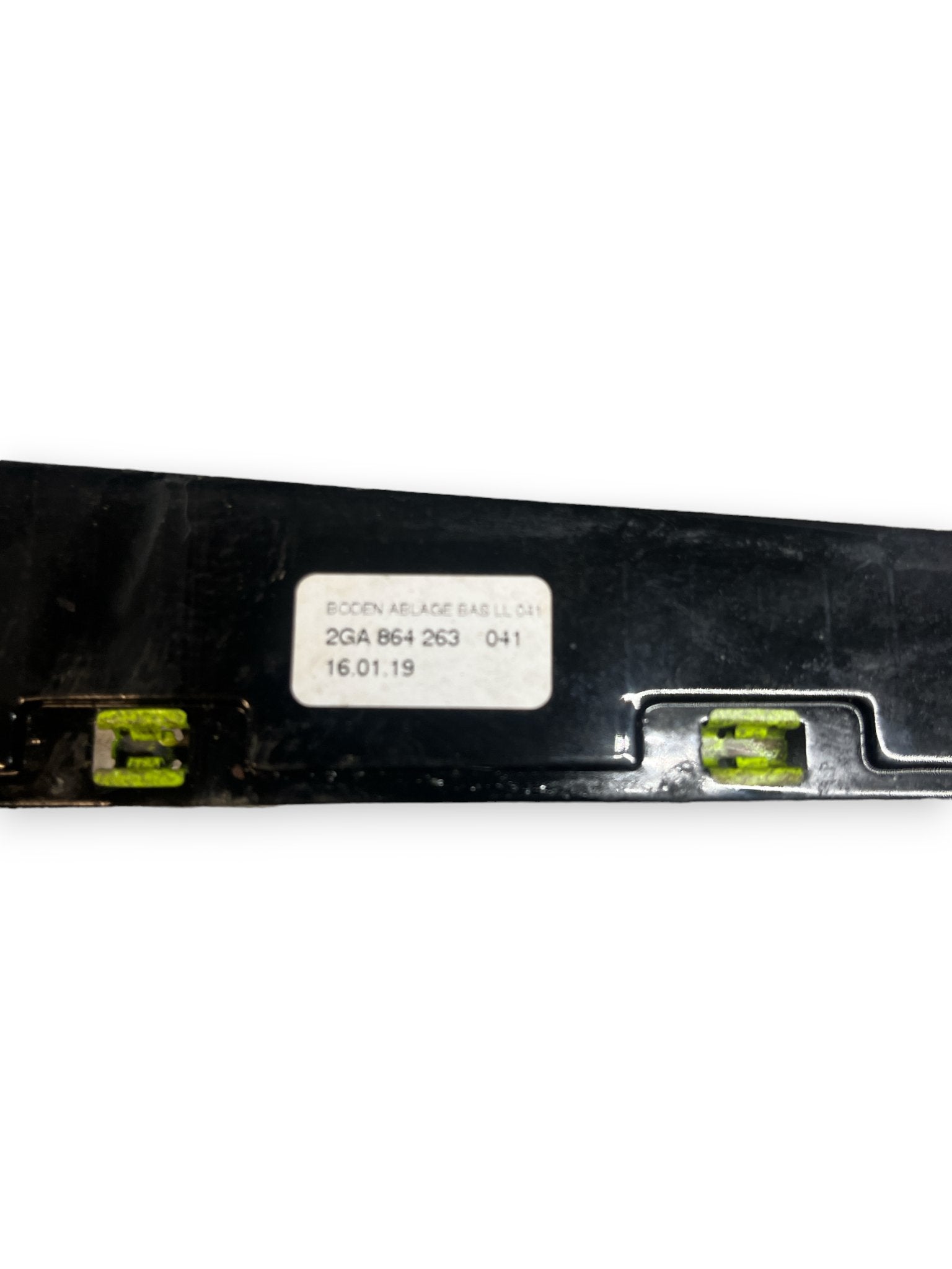 12V Socket Trim Volkswagen T - Roc ( 2017> ) code.2GA864263 - F&P CRASH SRLS - Used Parts