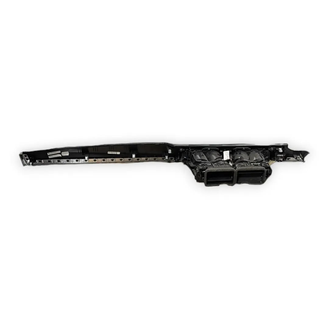 Dettaglio Modanatura superiore del cruscotto BMW Serie 5 F10 dal 2013 cod. 528506-10 - foto 2
