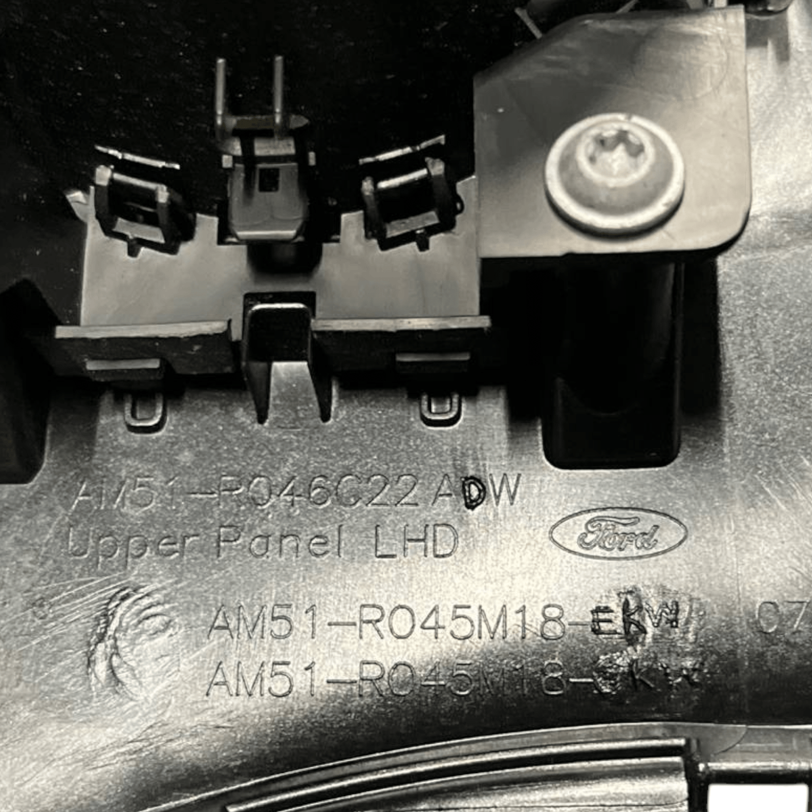 Modanatura tunnel centrale Ford Kuga II (2012 - 2019) cod.AM51 - R045M18 - F&P CRASH SRLS - Ricambi Usati