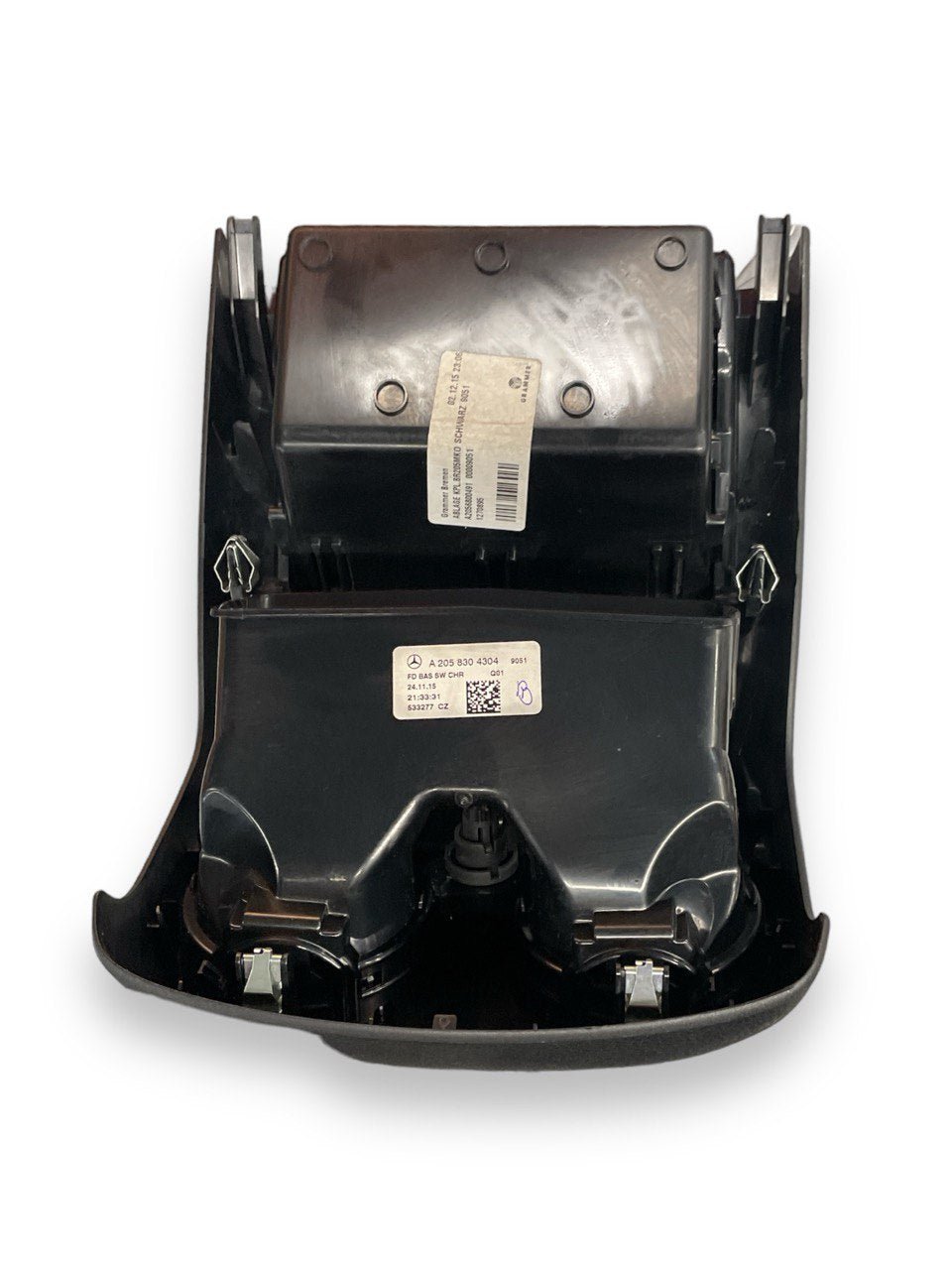 Central tunnel molding MERCEDES - BENZ CLASS C code:A2058304304 (W205) (2014 - 2021) - F&P CRASH SRLS - Used Parts