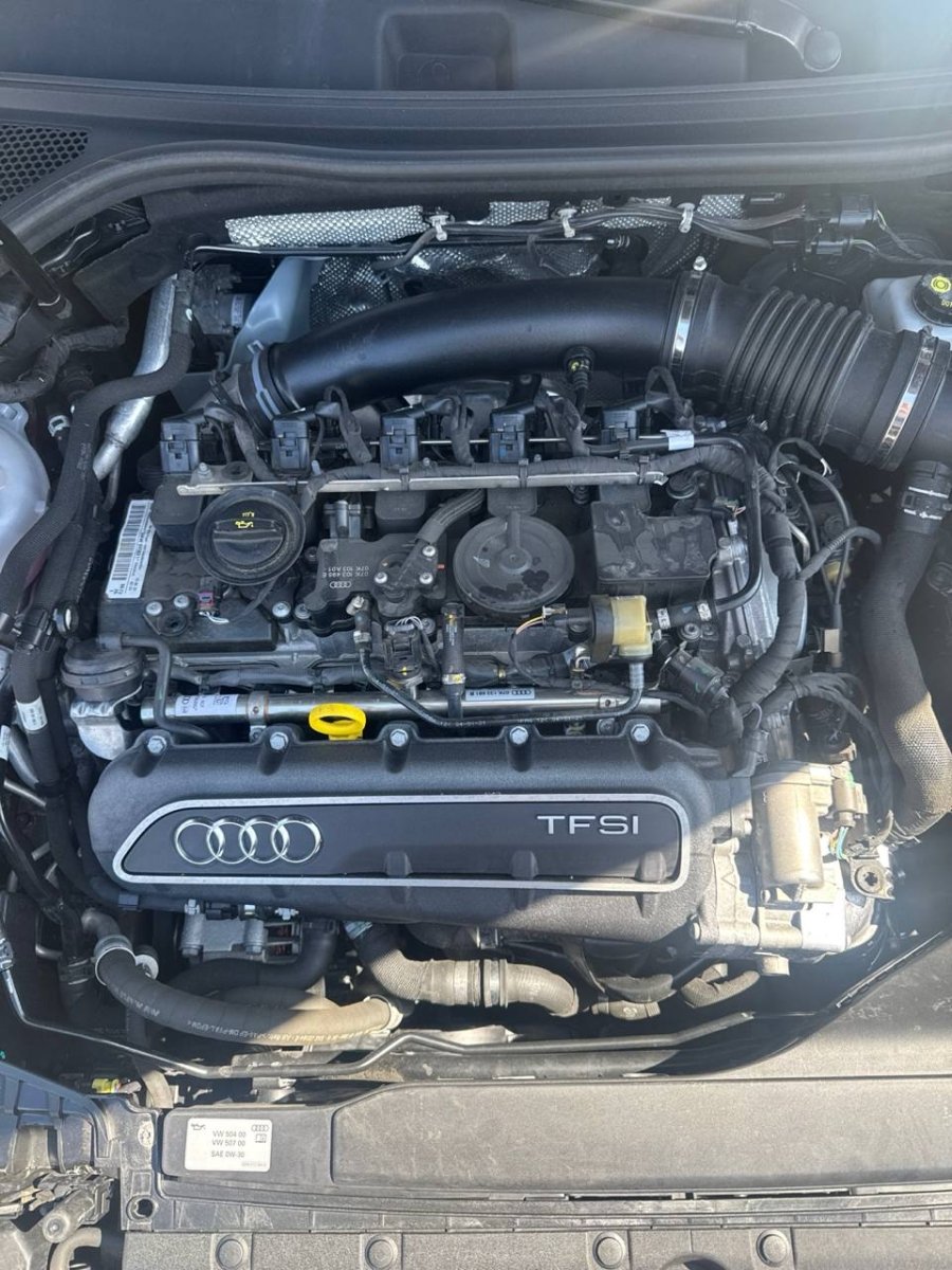 Motore Audi RS3 8y ( 2022 ) 2.5 Benzina 294kw 400cv cod : DNW - F&P CRASH SRLS - Ricambi Usati